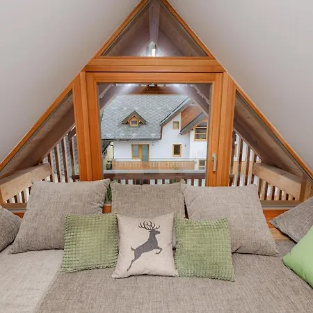 Alpine Loft Escape *