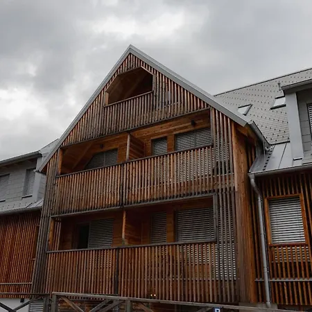 Alpine Loft Escape Apartman *